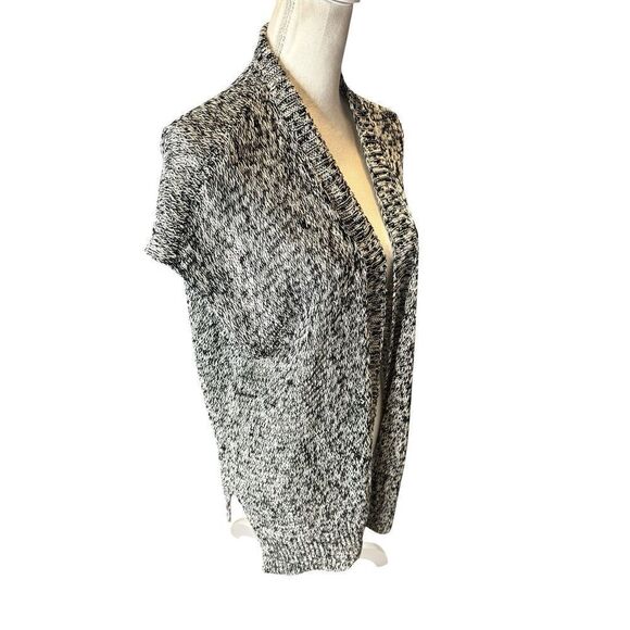 Eileen Fisher Sleeveless Open Knit Linen Blend Cardigan Black White Sz M Beachy - Picture 3 of 8